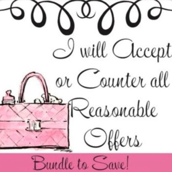 Welcome to my Closet 🛍️ ALL Items Excellent Like New Condition. Offers Welcome - Picture 1 of 3